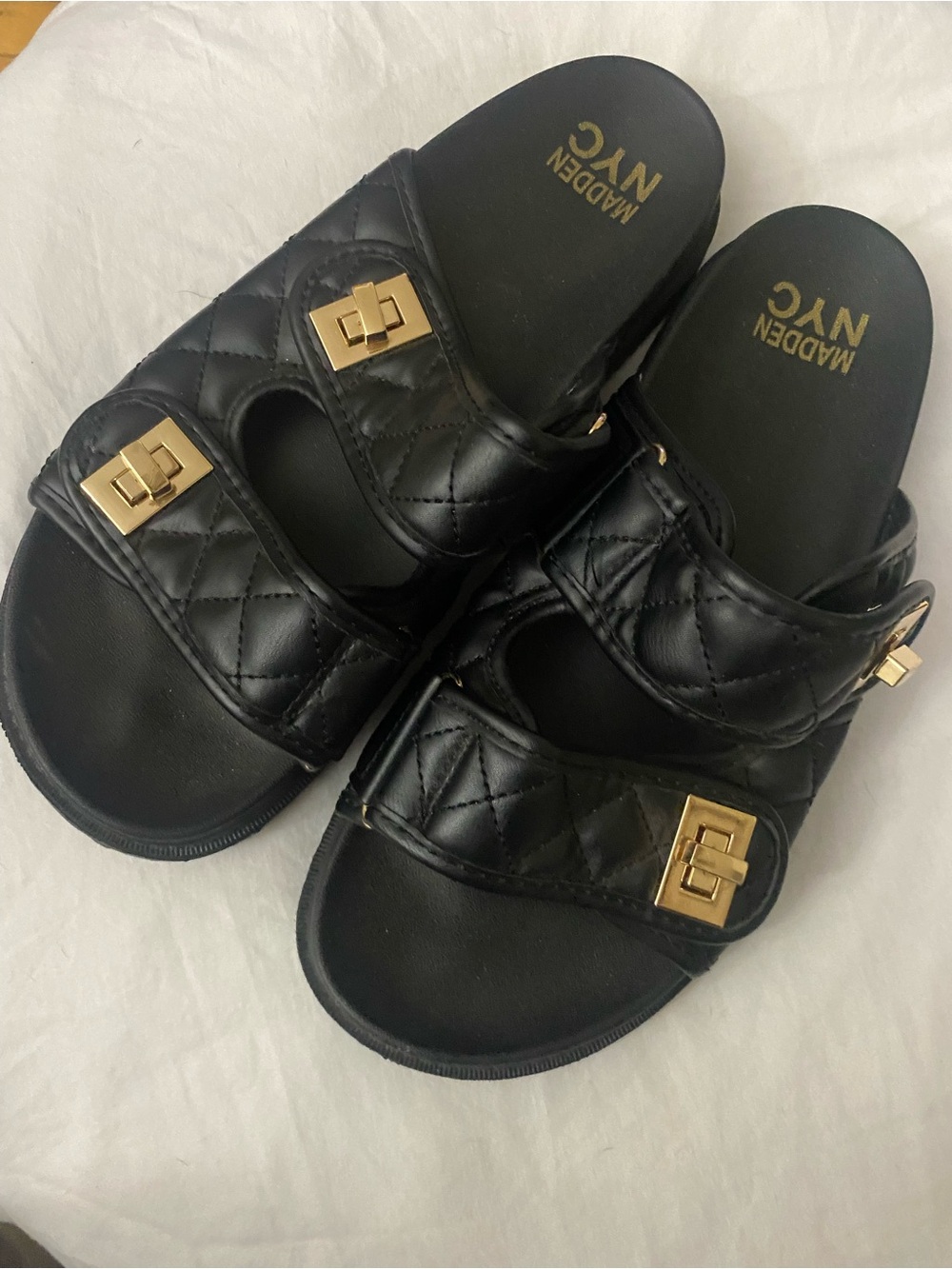 Womens Black Quilted Slide
